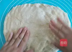 Cinnamon Walnut Toast Recipe Illustration 8