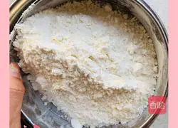 Illustration of how to make crab mooncakes 4