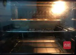 Illustration of how to make light butter bread 13