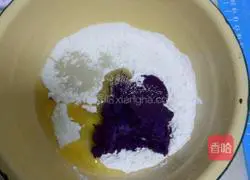 Illustration of how to make baby teething biscuits 2