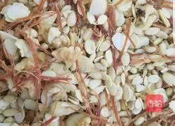 Illustration of how to make (ham and five-nut mooncakes in the 1970s) 4