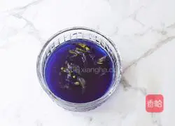 Illustration of how to make snowskin mooncakes with rose filling 3