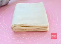 Illustration of how to make croissant bread 11