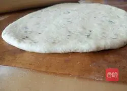 Illustration of how to make whole wheat green onion and sesame buns 7