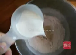 Purple sweet potato Hokkaido toast recipe 3