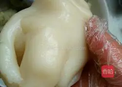 Illustration of how to make homemade snowskin mooncakes 10