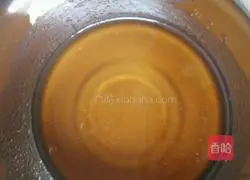 Illustration of how to make mung bean filling mooncakes 1