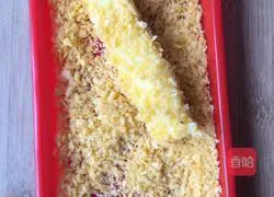 Illustration of how to make fried toast strips 5