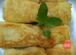 Illustration of how to make toast rolls 9