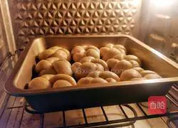 Vegetable oil version of old-fashioned bread recipe 17