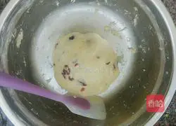 Illustration of how to make cranberry cookies 6