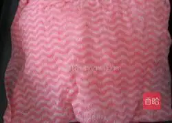 Illustration of how to make butter toast 6