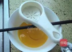 Illustration of how to make meringue cookies 3