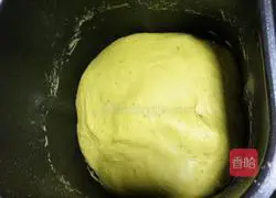 Illustration of Matcha Whole Wheat Honey Bean Toast 1