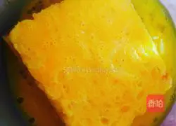 Illustration of how to make mango yogurt toast bursting 7
