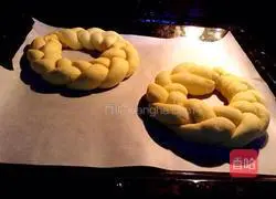 Christmas wreath bread recipe 14