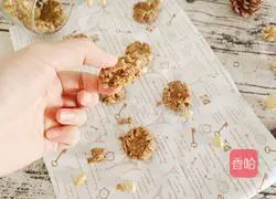 Illustration of how to make soy sauce-flavored peanut cookies 13