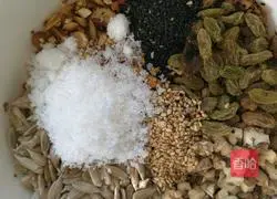 Illustration of how to make moon cakes 5