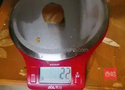 Cantonese-style mooncake (egg yolk with white lotus paste) recipe 8