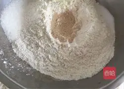 How to make watermelon toast (hand-kneaded version) Illustration 2