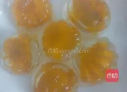 Illustration of how to make crystal mooncakes 7