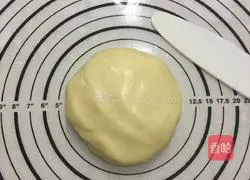 Illustration of how to make orange, chestnut and snow-skin mooncakes 10