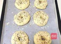 Illustration of how to make original bagels 9
