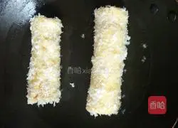 Illustration of how to make toasted meat floss and ham rolls 8
