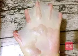 Illustration of how to make ham sausage bread 5