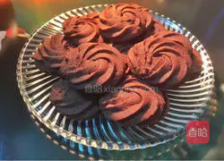 Chocolate Cookie Recipe Illustration 13