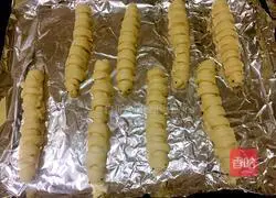 Caterpillar Bread Recipe Illustration 15