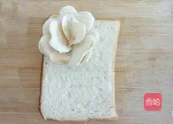 Toast Rose Recipe Illustration 10