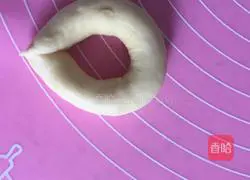 Illustration of how to make butter buns 11