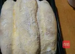 Illustration of how to make two-color toast 7