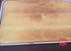 Illustration of how to make egg milk biscuits 8