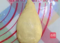 Illustration of how to make whole wheat horn bean paste meal pack 3