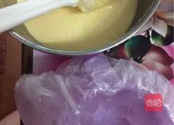 Illustration of how to make egg biscuits 8