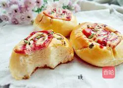 Illustration of how to make ham snack buns 10