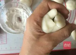 Bing Illustration of how to make leather mooncakes 9