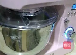 Illustration of how to make dragon fruit rose buns 4