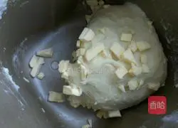 Illustration of how to make bean paste bread rolls 2