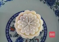 Ice Illustration of how to make leather mooncakes 14