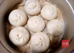 Illustration of how to make cabbage stuffed buns 22