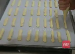 Goldfinger (biscuit) recipe illustration 4