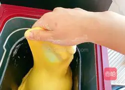 Illustration of making homemade pumpkin toast bread 4