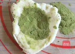 Illustration of making fondant biscuits 11