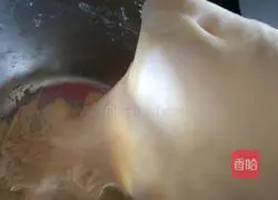 Illustration of how to make pineapple stuffed sesame soft European rice 6