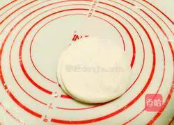 Illustration of how to make Xiangxiang cake 11