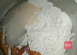 Cantonese egg yolk mooncake recipe 2