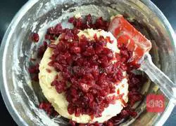 Illustration of how to make cranberry cookies 5